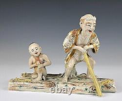 Antique Japanese Satsuma Figure Statue Of Two Figures Meiji Vase