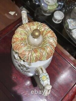 Antique Japanese Satsuma Pot With Meiji Period