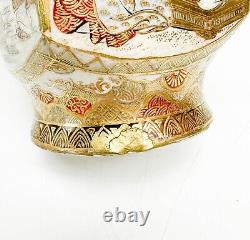 Japanese Itsuzan Satsuma Hand Painted Porcelain 9 inch Vase Meiji Period