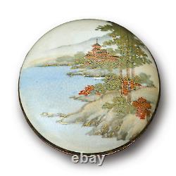Japanese Late Meiji Satsuma round box and cover -SHUZAN Lovely Quality 8cm D