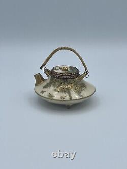 Japanese Meiji Satsuma Hand Painted Teapot with Bamboo Handle Vintage Antique