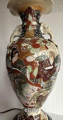Satsuma Meiji Japanese Hand Painted Geisha Scene Porcelain Dragon Table Lamp