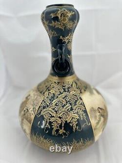 Satsuma Porcelain Vase Meiji Period Stamped Kinkozan-zo Excellent Condition