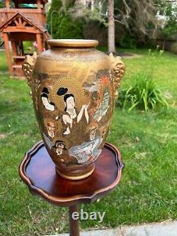 Superb Satsuma vase Japanese vase Meiji vase